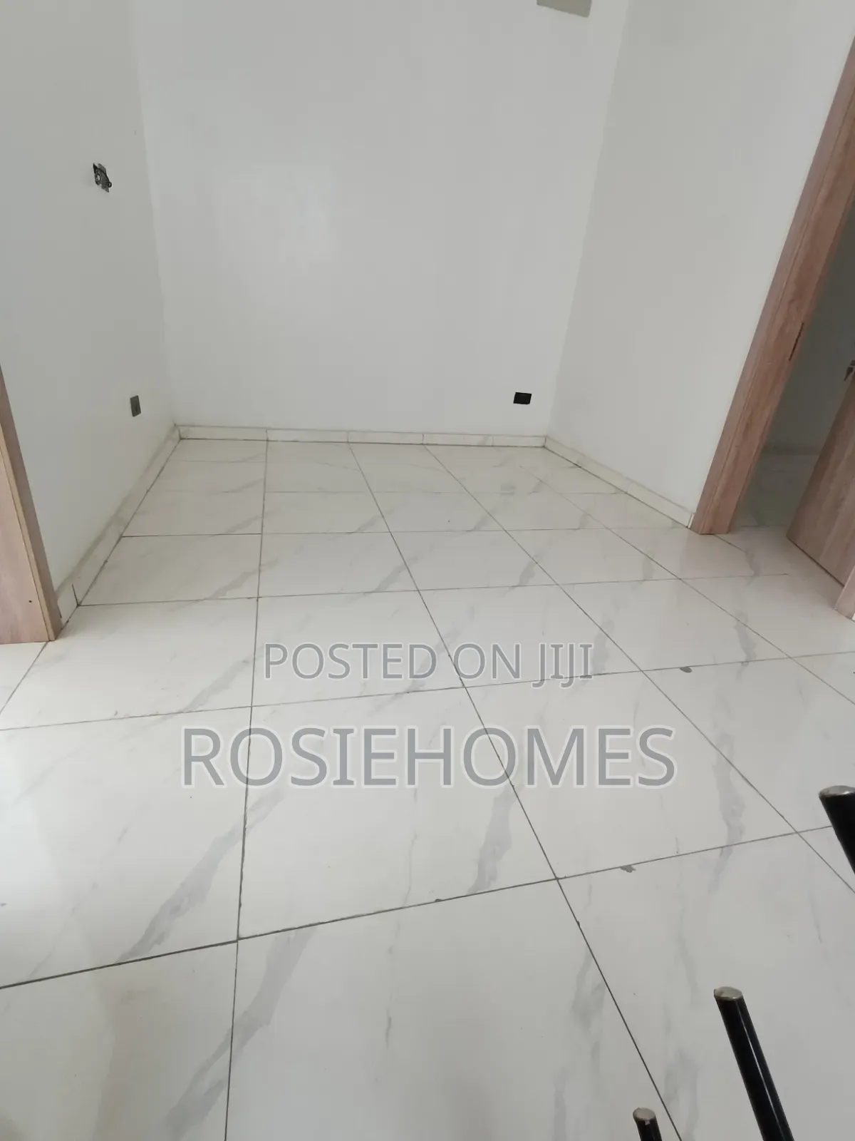 4bdrm Duplex in Ikota Gra for rent in Ikota