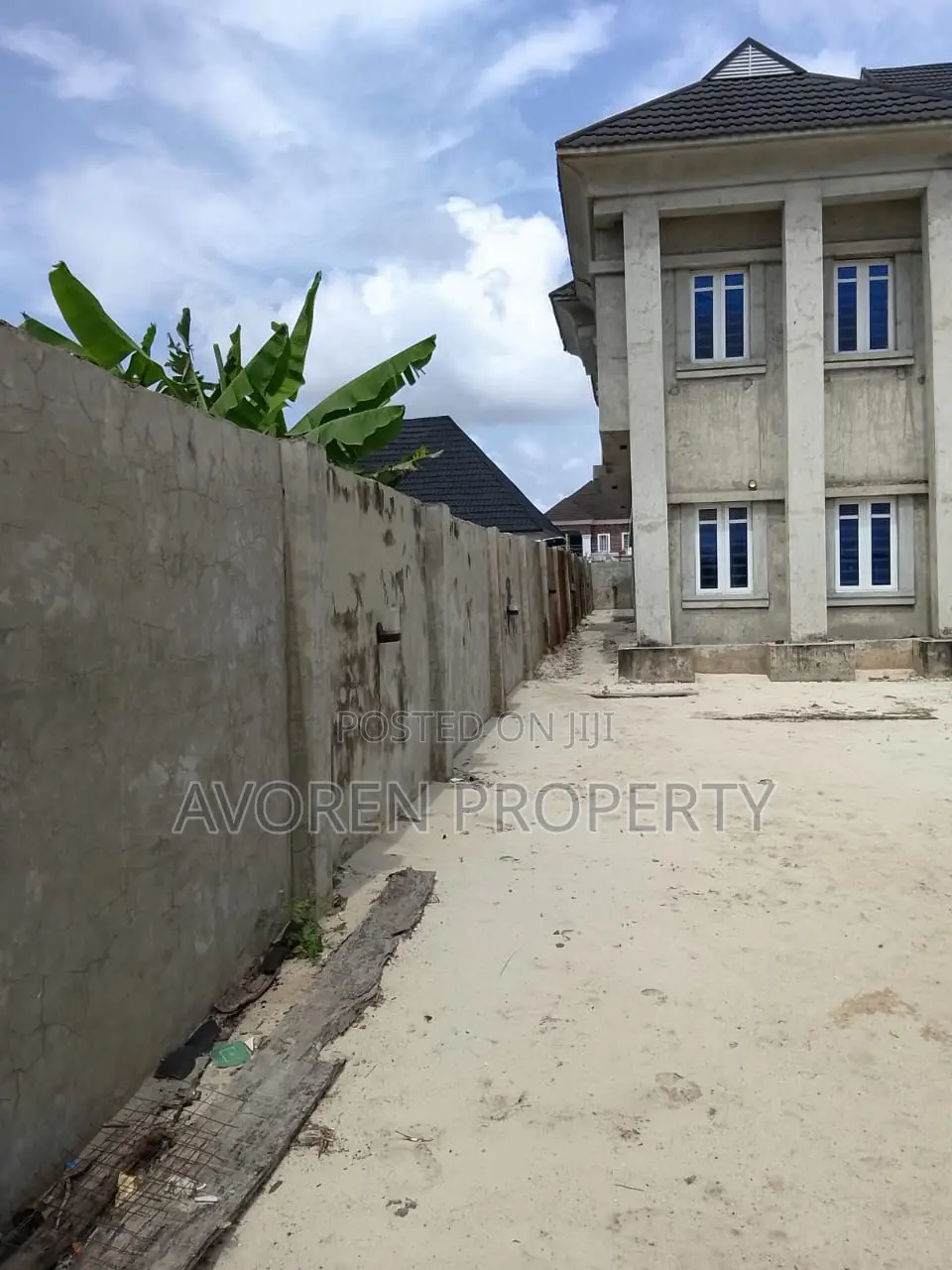 4bdrm Apartment in Ibeju for sale in Ibeju
