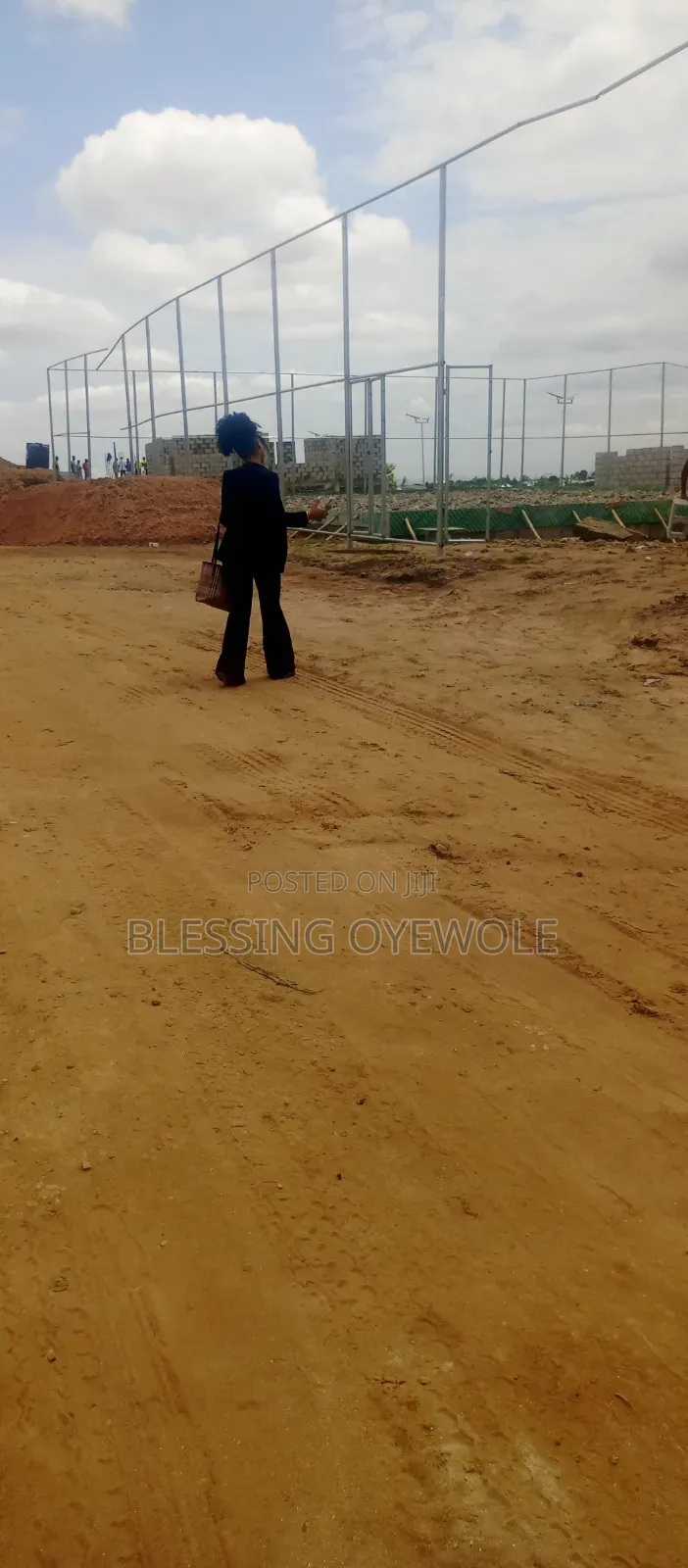 Estate Plot in Kabusa in Ketti