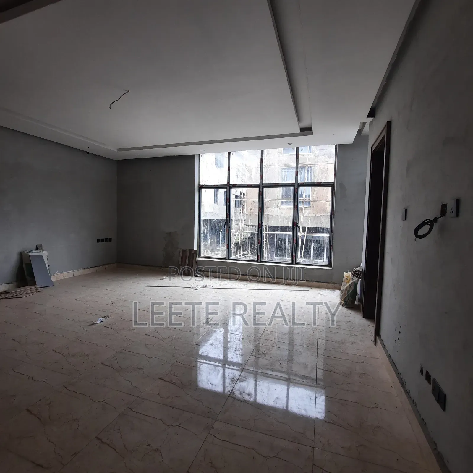 5bdrm Duplex in Wuye for sale in Wuye