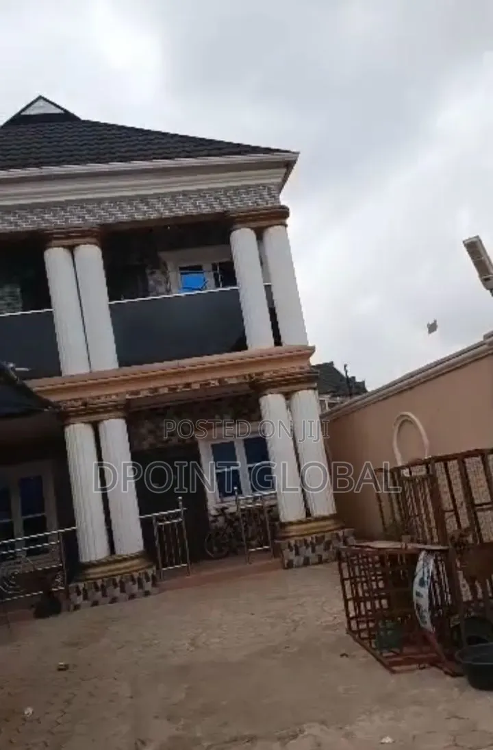 4bdrm Duplex in High Castle Estate, Boys Town for sale in Boys Town