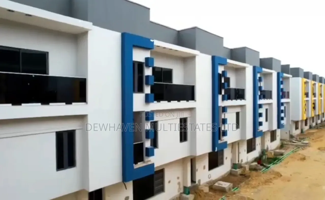 4bdrm Duplex in Mangrove Estate, Ogudu GRA for sale in Ogudu GRA