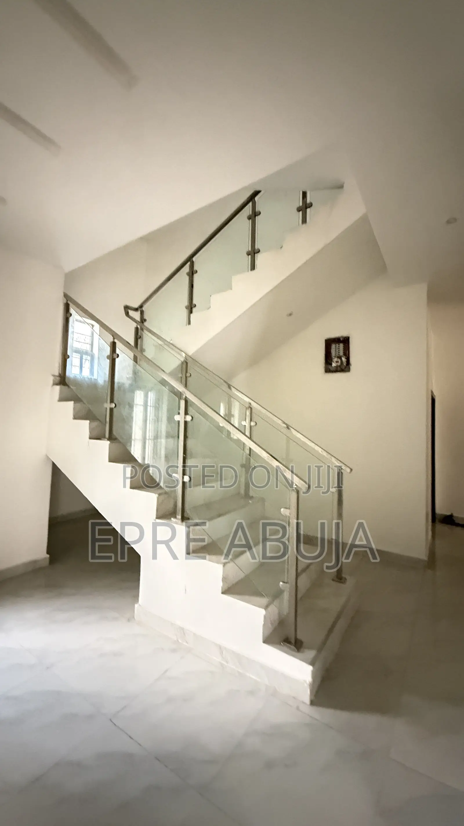 5bdrm Duplex in Kaura for rent in Kaura