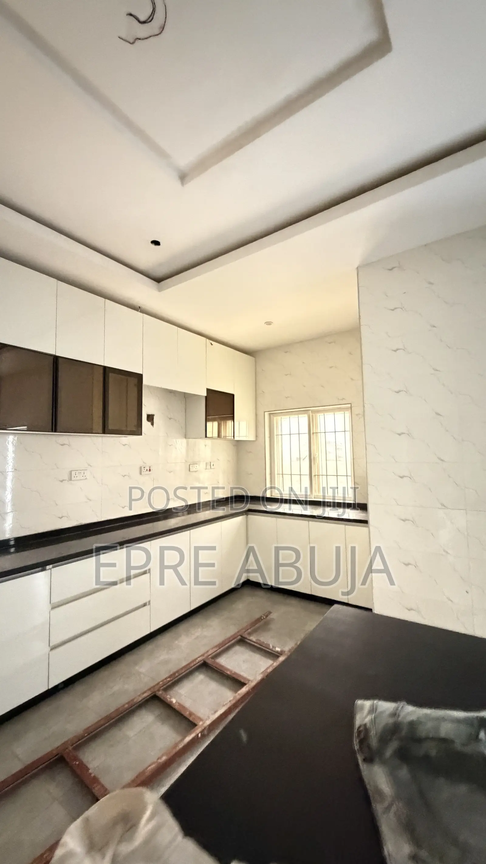 5bdrm Duplex in Kaura for rent in Kaura