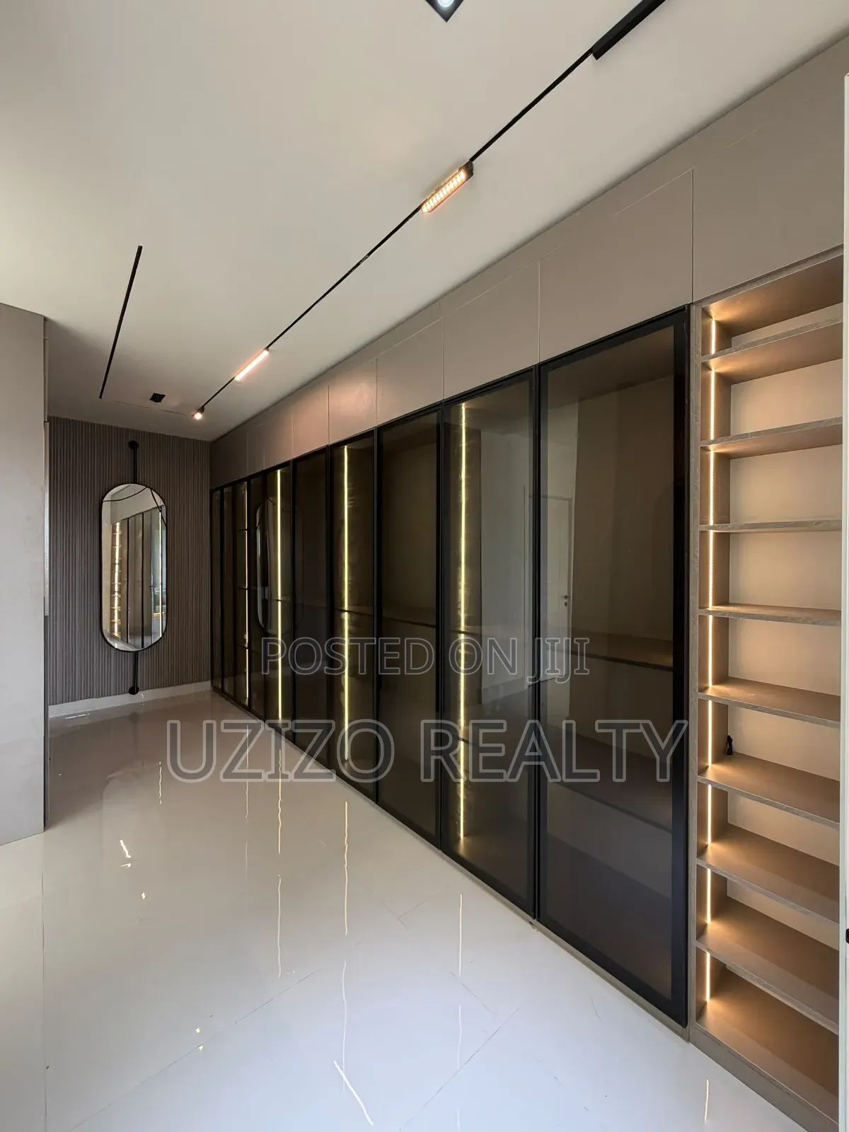 5bdrm Duplex in Lekki Phase 1 for sale in Lekki Phase 1