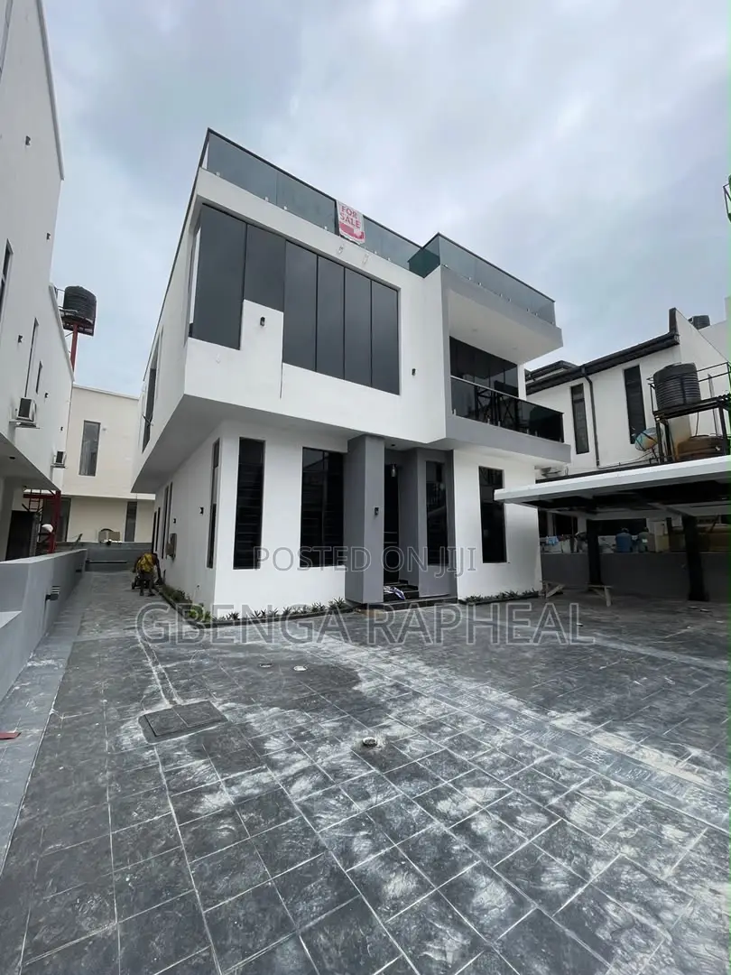 5bdrm Duplex in Megamound Estate, Lekki for sale in Lekki