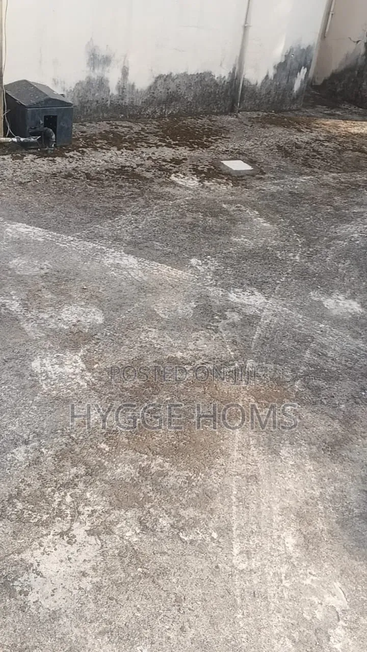 4bdrm Duplex in Mko Gardens Estate for sale in Alausa