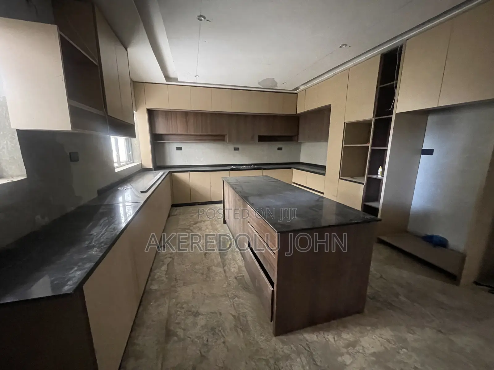 5bdrm Duplex in Wuye for sale in Wuye