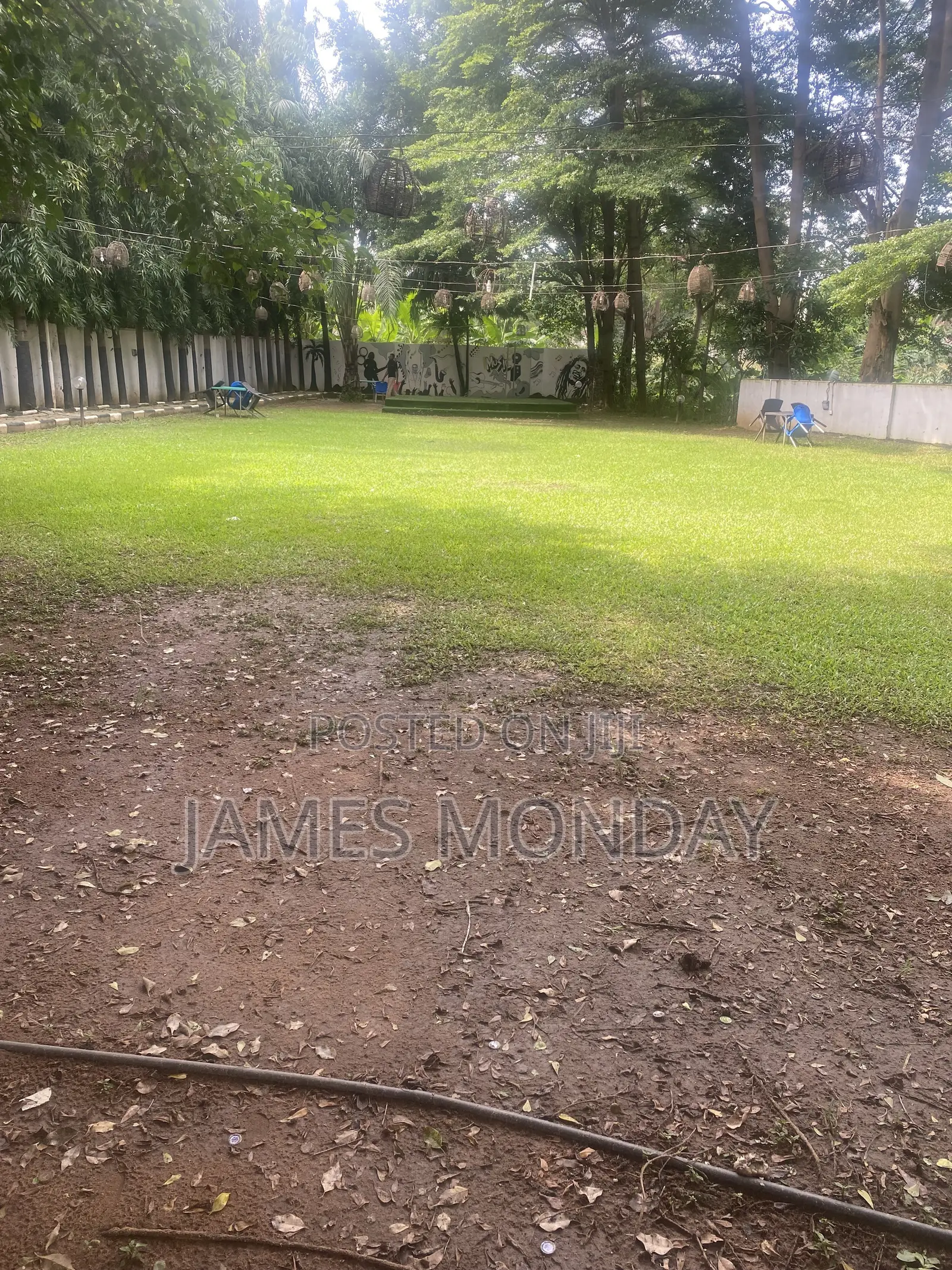 20bdrm Block of Flats in Estates Craft Ng, Zone 5 / Wuse for sale in Zone 5 / Wuse