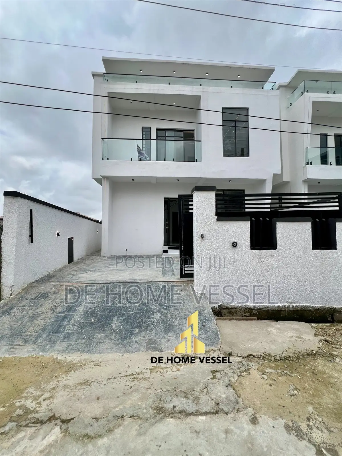 4bdrm Duplex in Sangotedo for sale in Sangotedo