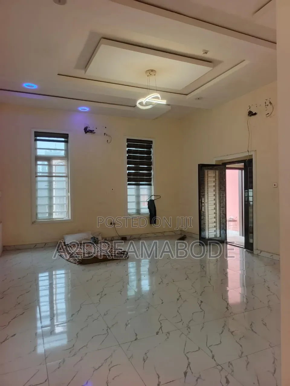 5bdrm Duplex in Omole for rent in Omole Phase 1