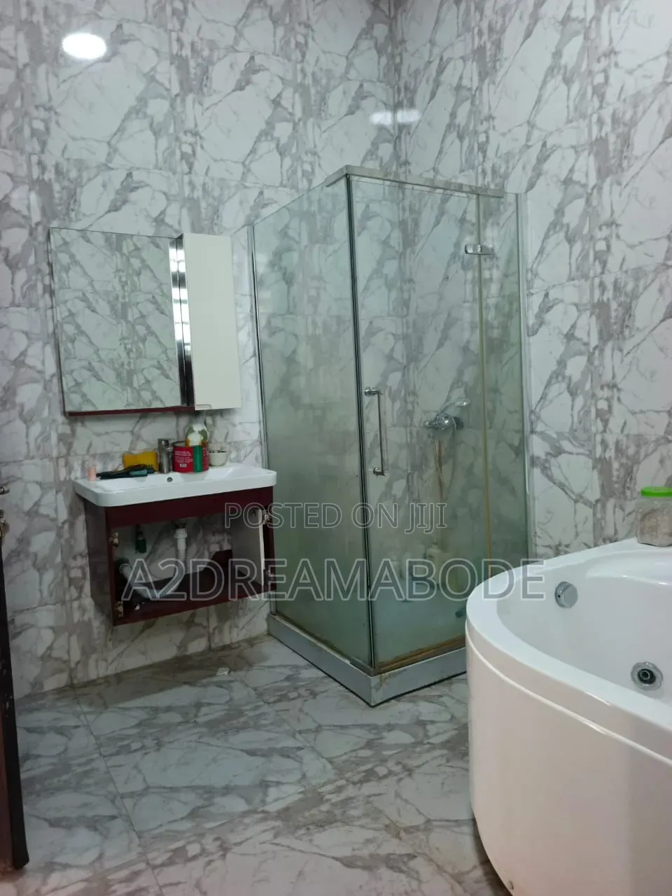 5bdrm Duplex in Omole for rent in Omole Phase 1