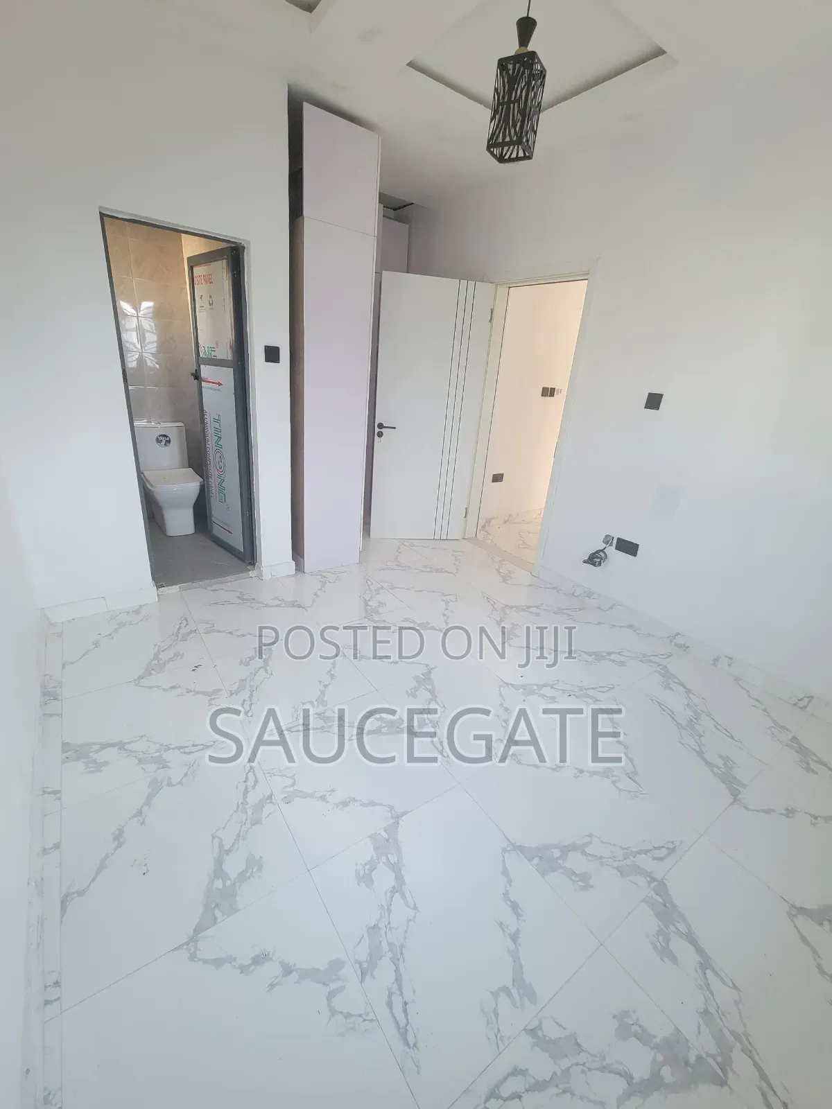 Mini Flat in Happy Land Estate for rent in Graceland Estate