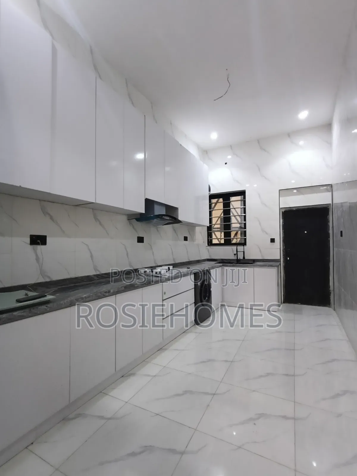 4bdrm Duplex in Ikate Gra, Ikota for sale in Ikota