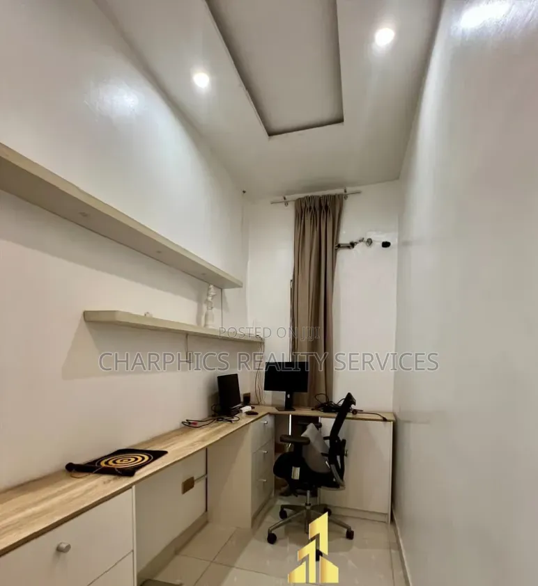 Furnished 4bdrm Duplex in Agungi for sale in Agungi