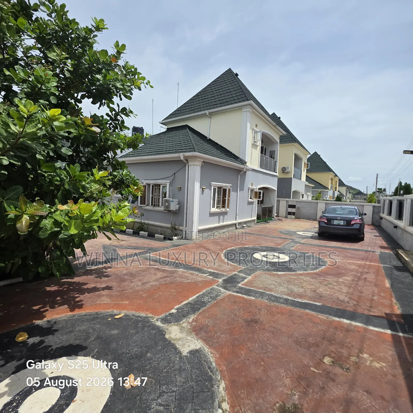 4bdrm Penthouse in Leisure Court, Lugbe District for sale in Lugbe District