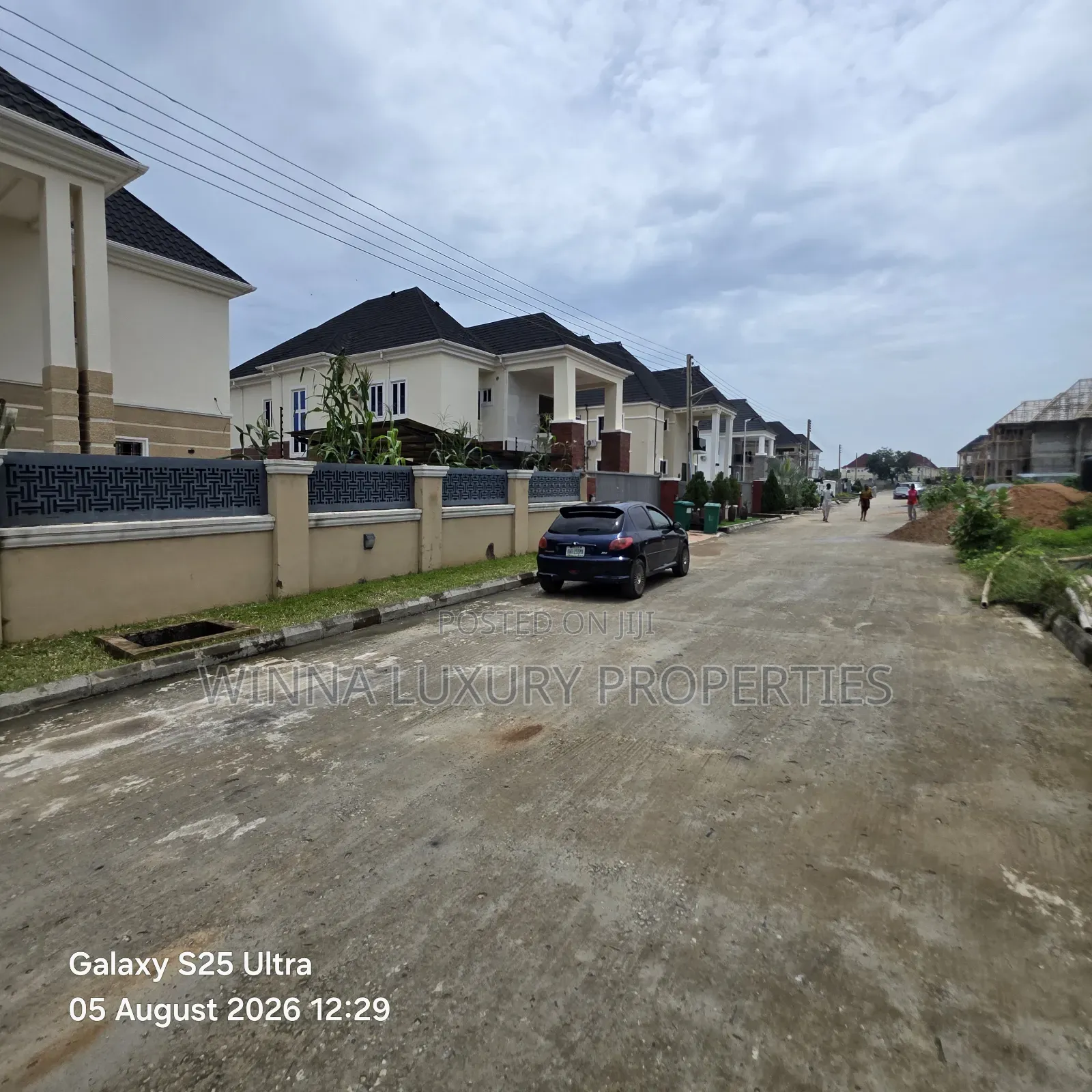 7bdrm Duplex in River Park Estate, Lugbe District for sale in Lugbe District