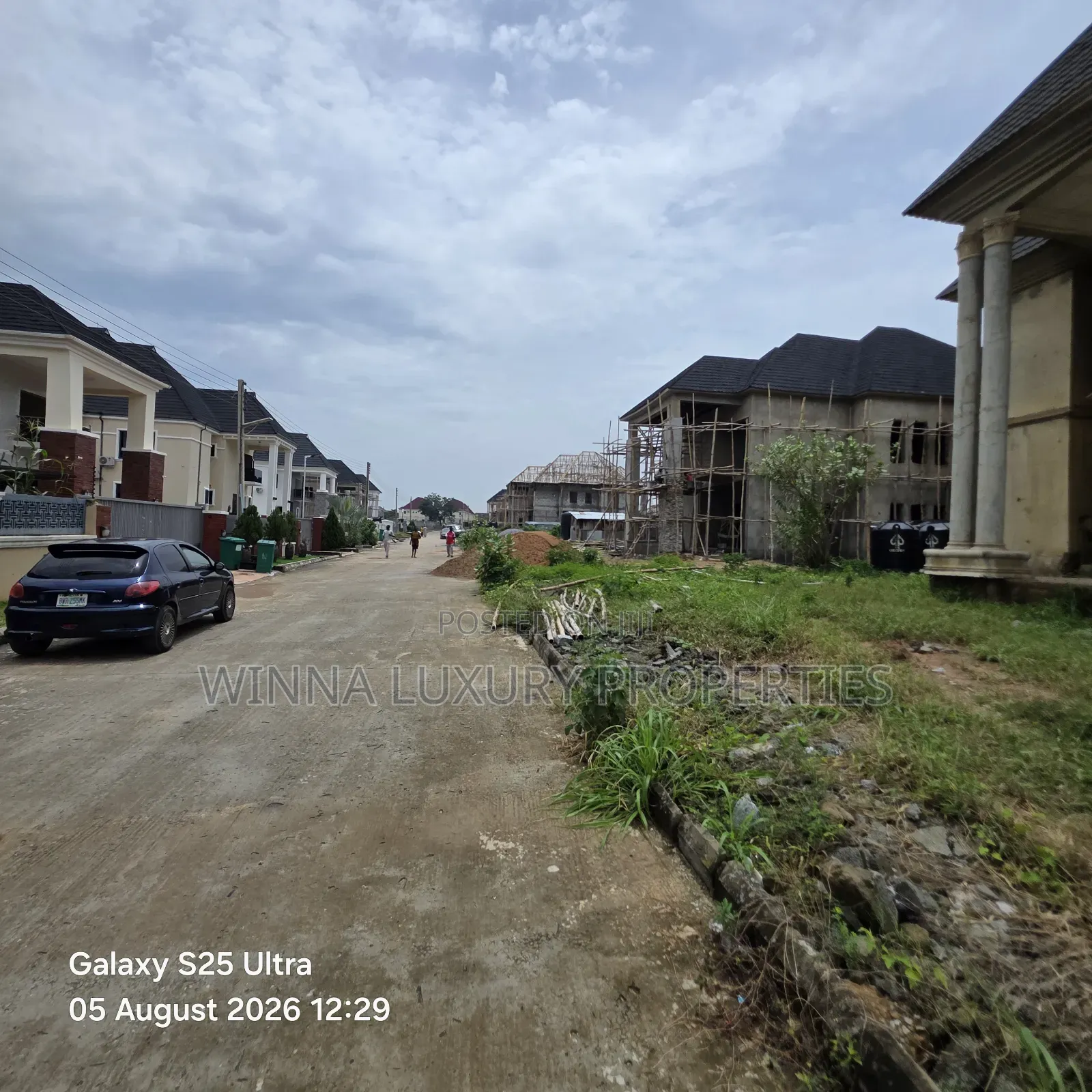 7bdrm Duplex in River Park Estate, Lugbe District for sale in Lugbe District