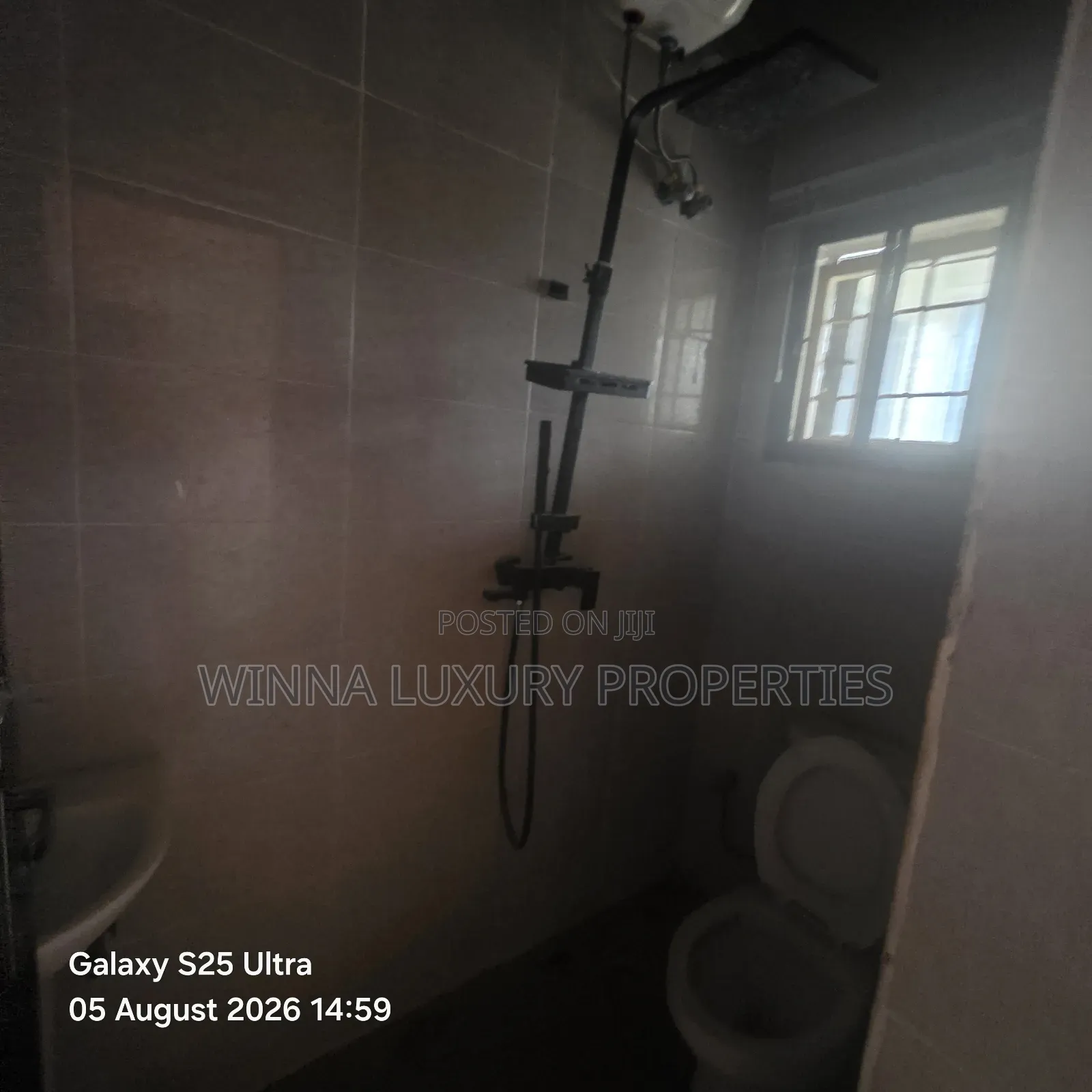 3bdrm Duplex in Crown Vista Estate, Lugbe District for rent in Lugbe District