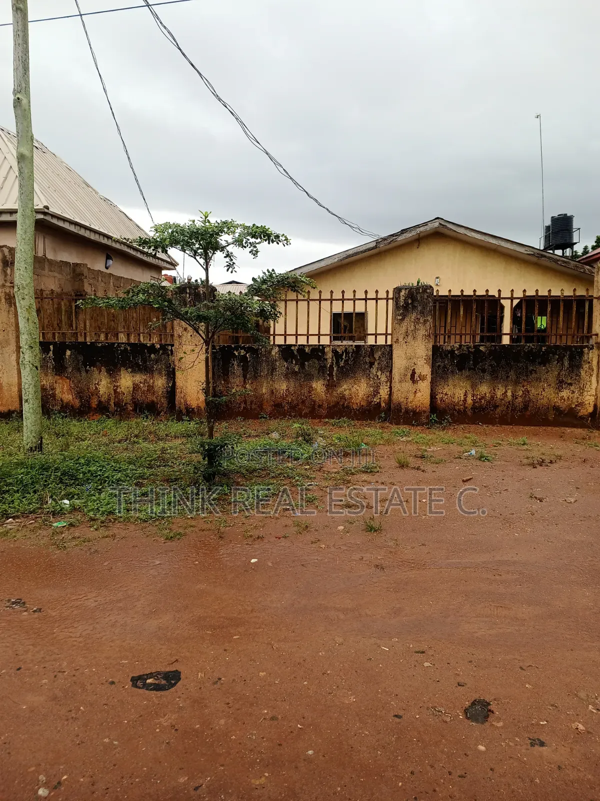 Land With a 2flat on It at Ugbowo,Benin City in Benin City