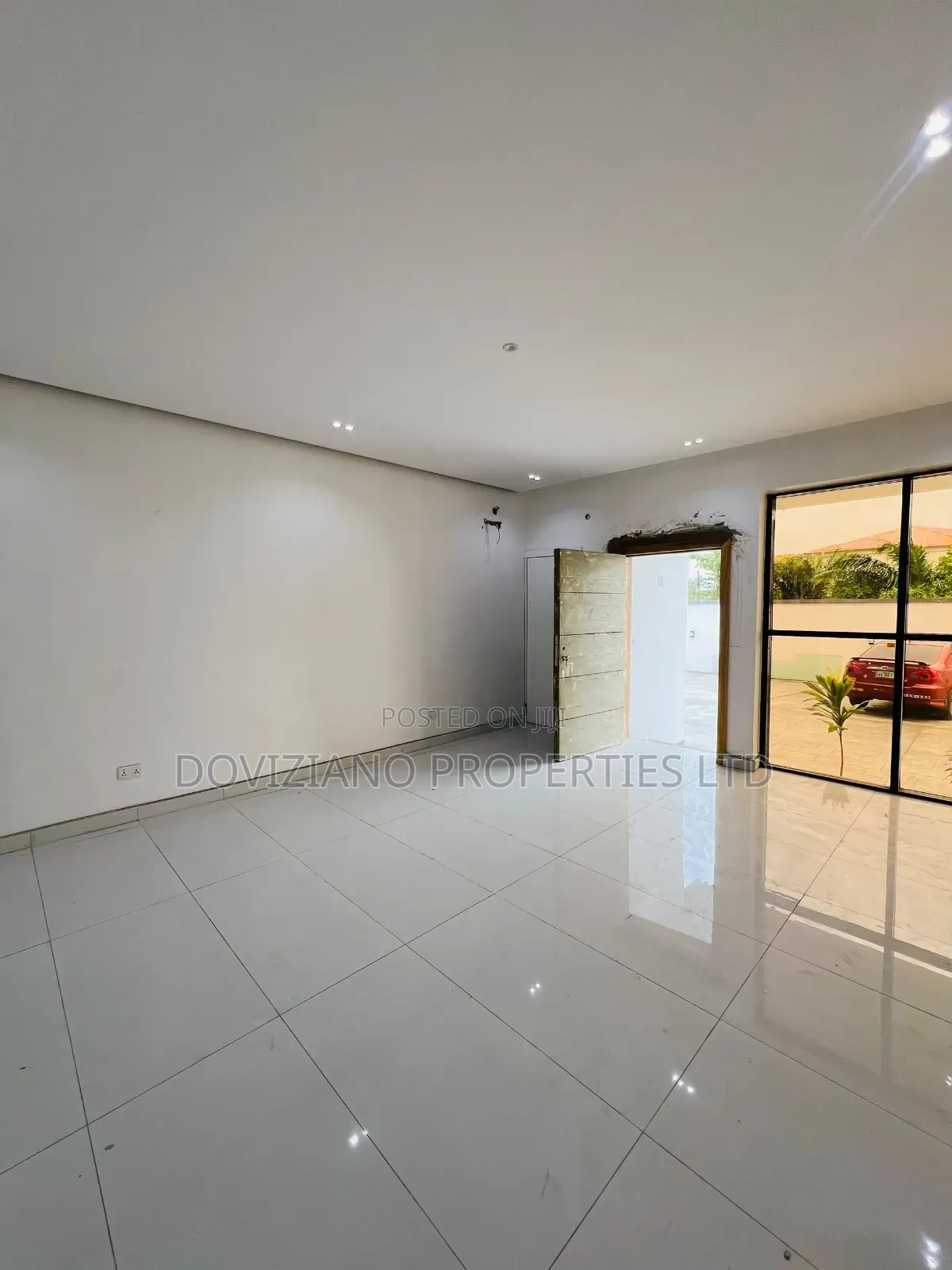 3bdrm Duplex in Abraham Adesanya Estate for sale in Abraham Adesanya Estate