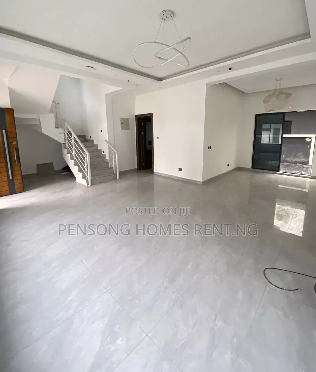 4bdrm Duplex in Off Freedom Way, Lekki Phase 1 for rent in Lekki Phase 1