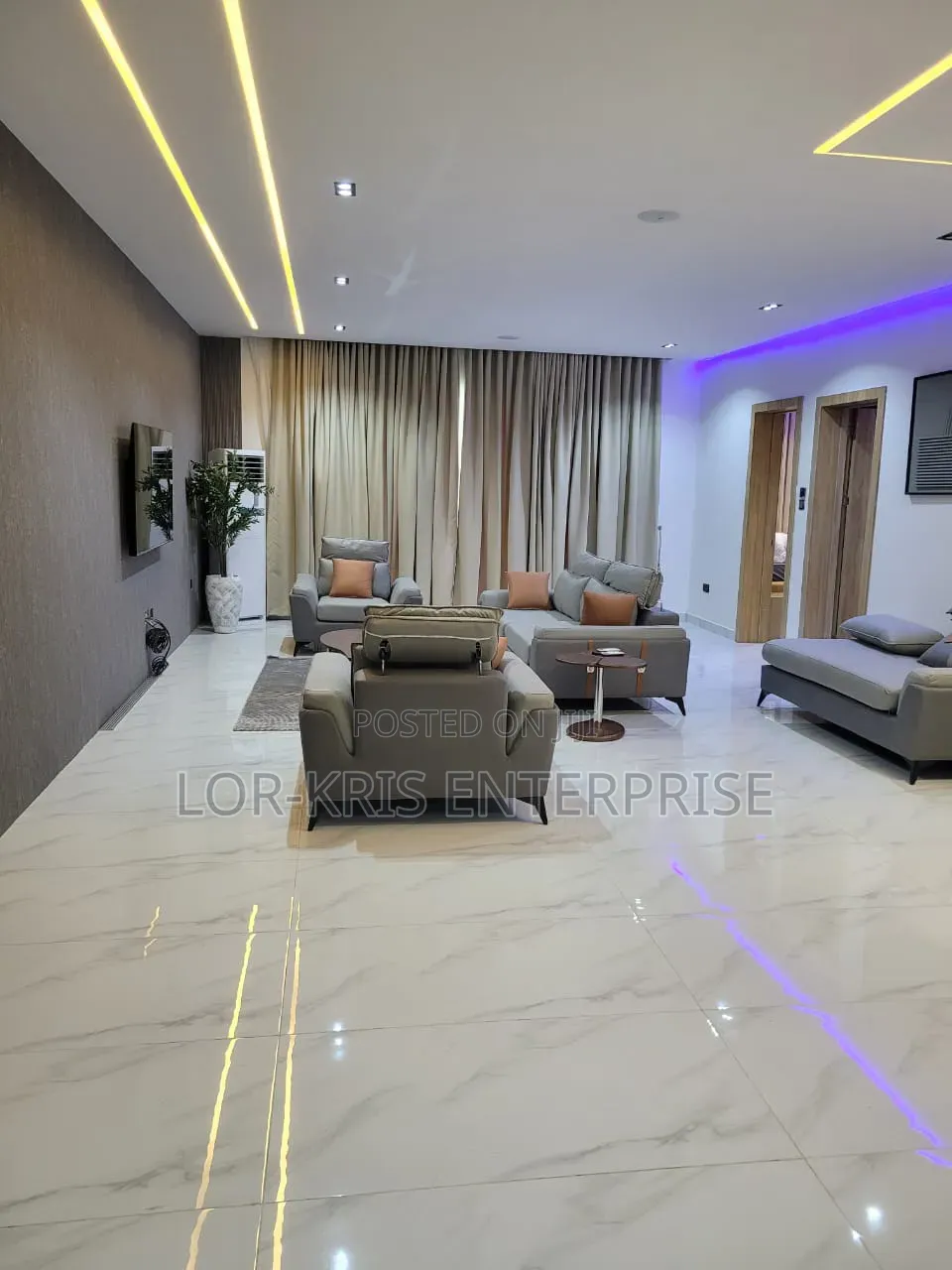 Monthly Shortlet Apartment in Lekki Phase 1