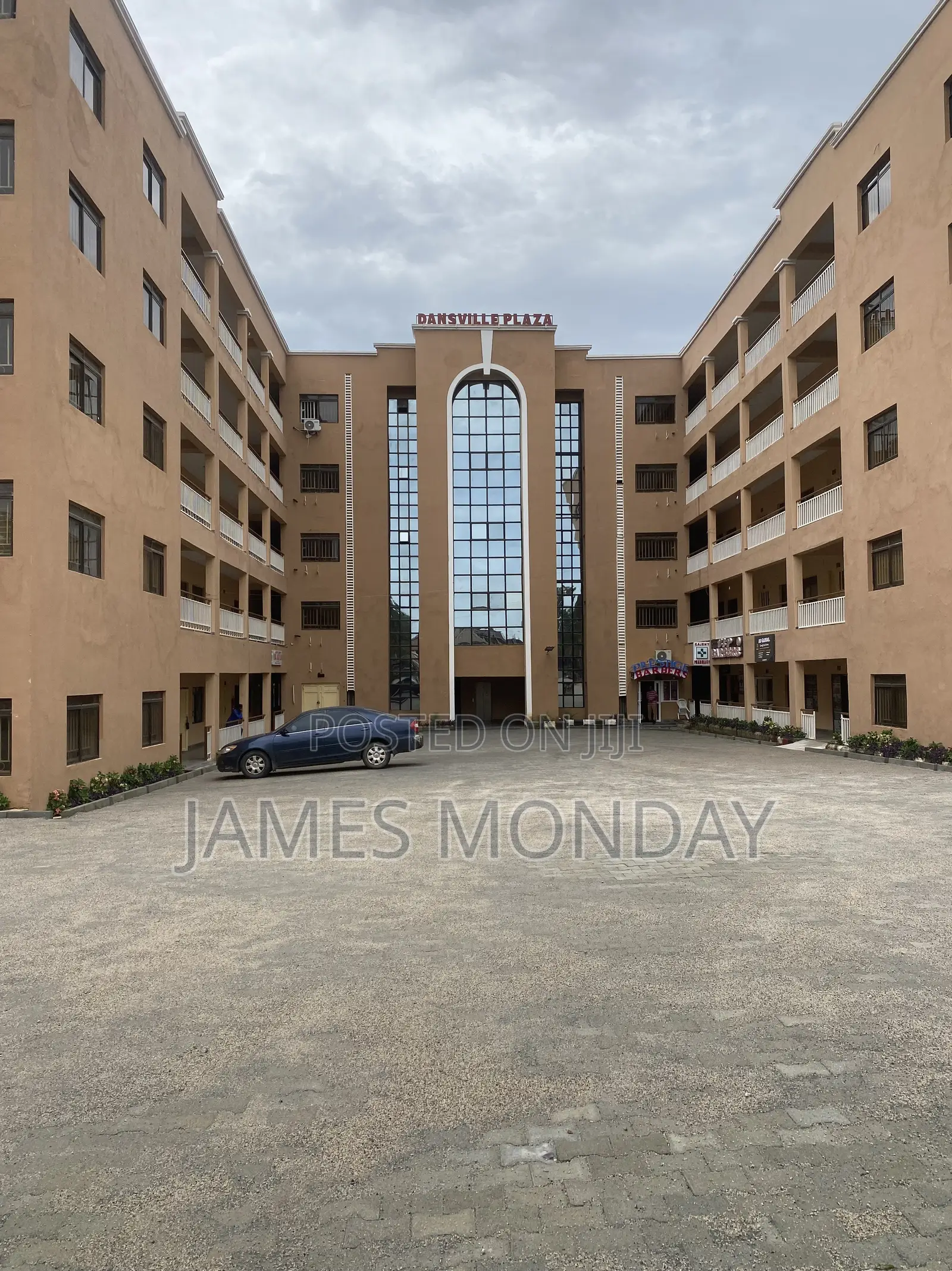 1bdrm Block of Flats in Estate Craft Ng, Zone B for rent in Zone B