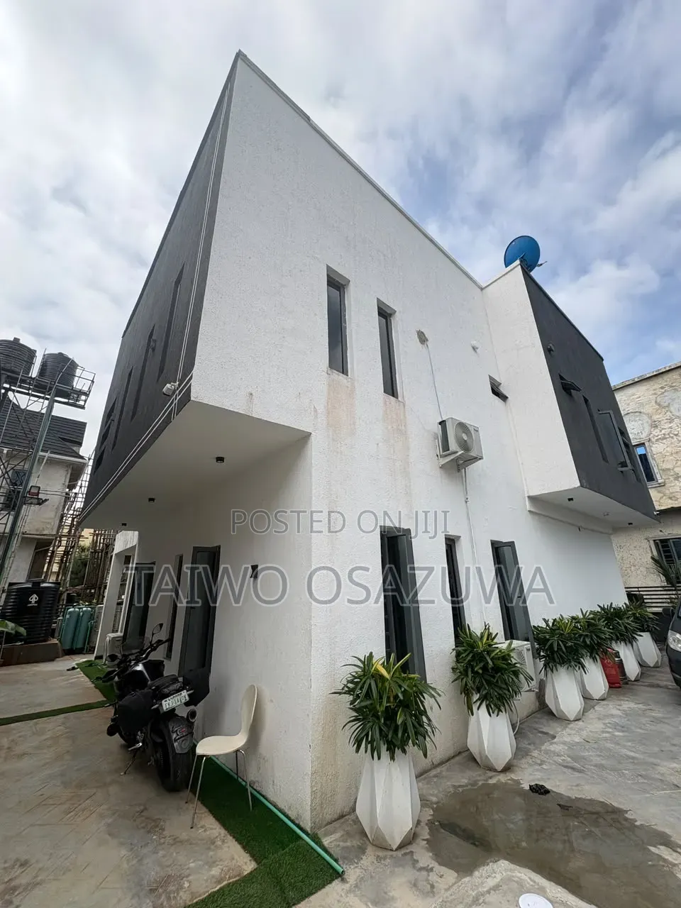 Furnished 4bdrm Duplex in Monastery Road, Lagos Island / Lagos Island in Lagos Island / Lagos Island