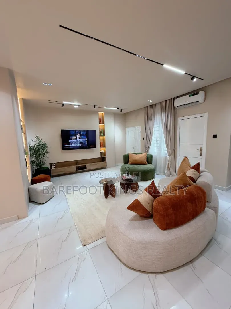 Luxury 2Bedroom Apartment in Ikate