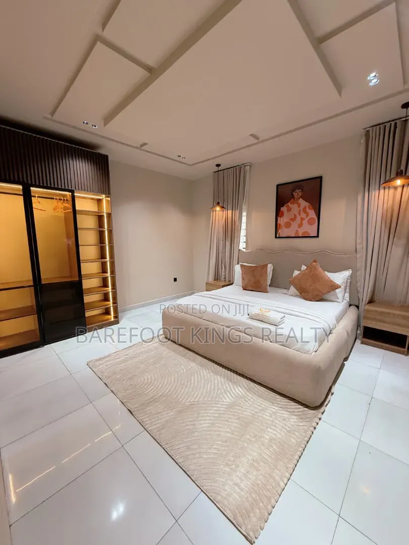 Luxury 2Bedroom Apartment in Ikate