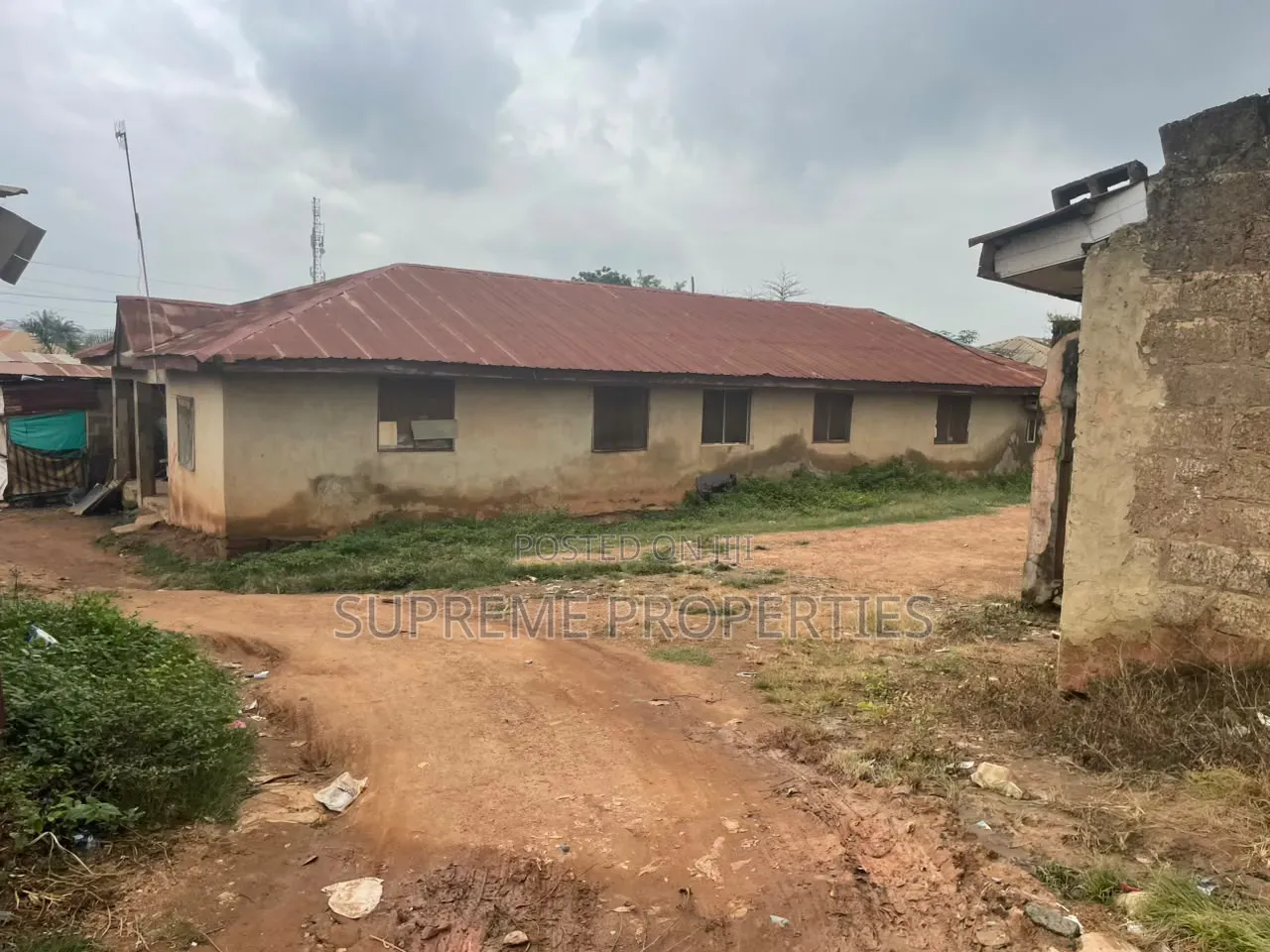 3 and Half Plots of Commercial or Residential Mix-Used LAND in Akobo in Ibadan