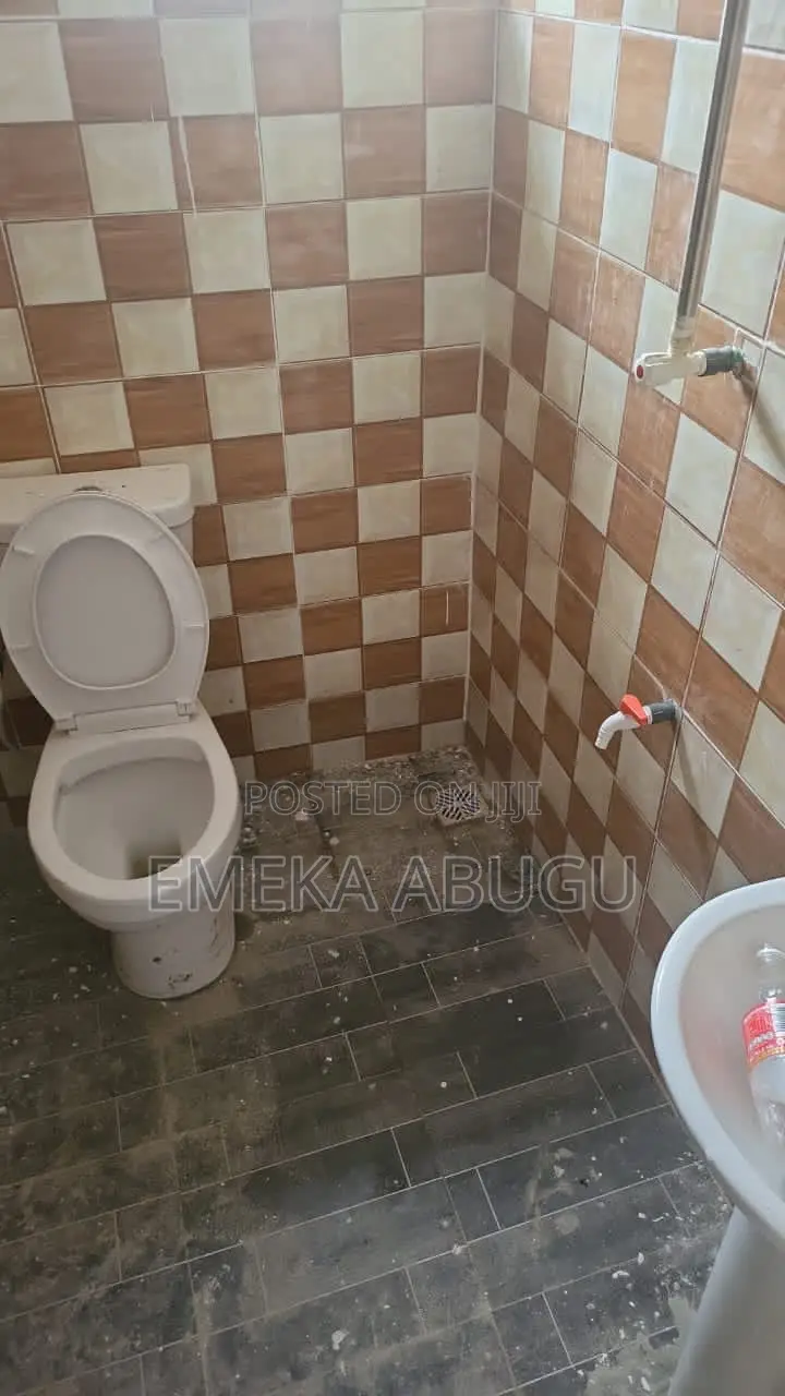 2bdrm Block of Flats in Akala Express for rent in Akala Express