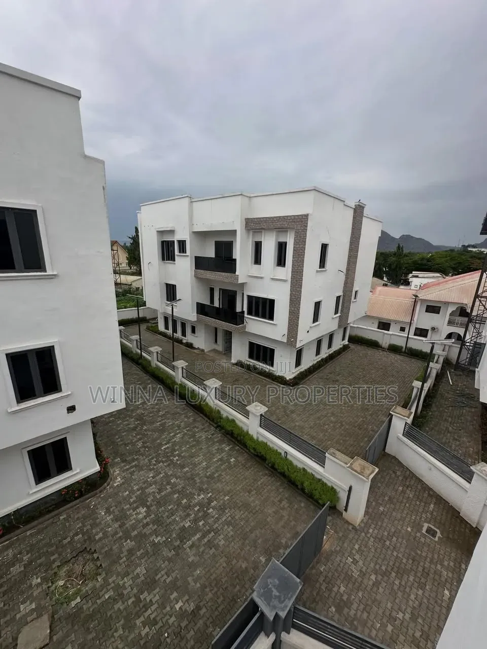 8bdrm Mansion in Asokoro Main for sale in Asokoro