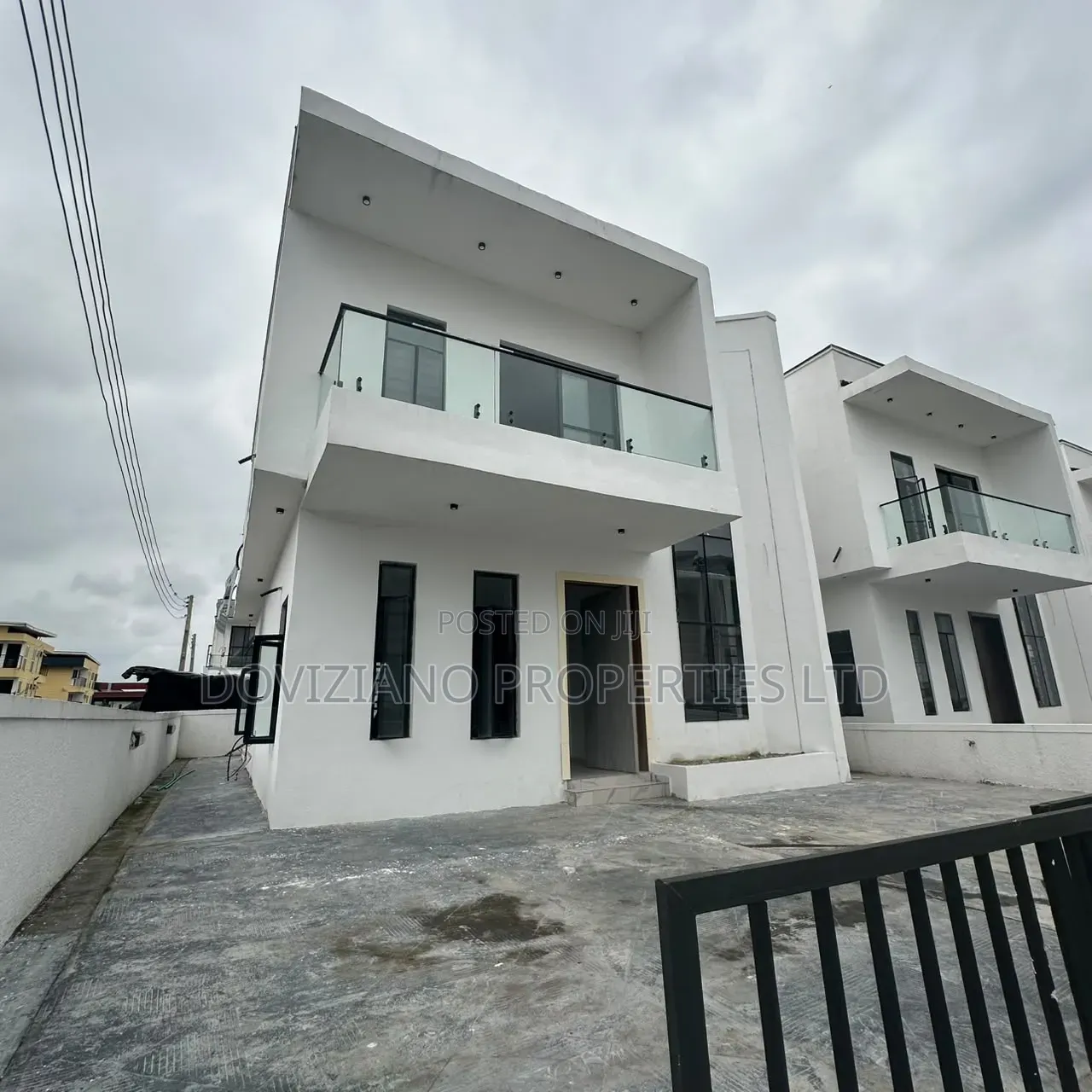 4bdrm Duplex in Sangotedo for sale in Sangotedo