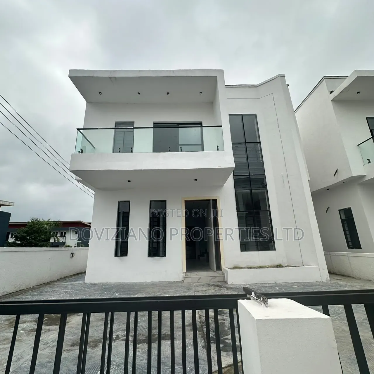 4bdrm Duplex in Sangotedo for sale in Sangotedo