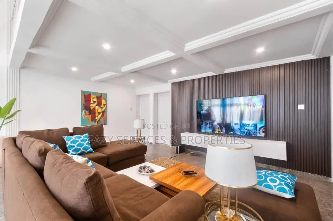 Furnished 4bdrm Apartment in Lekki Phase One for rent in Lekki Phase 1