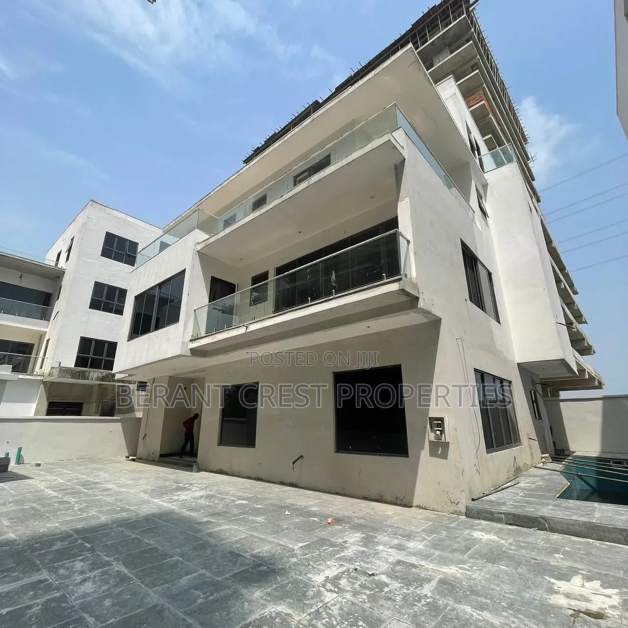 5bdrm Duplex in Private Residence, Banana Island for sale in Banana Island