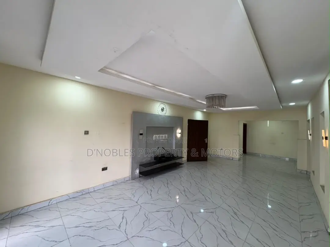 3bdrm Apartment in Wuse 2 for rent in Wuse 2