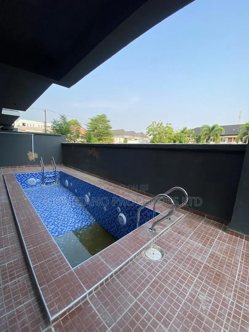 2bdrm Apartment in Lekki Phase 1 for sale in Lekki Phase 1