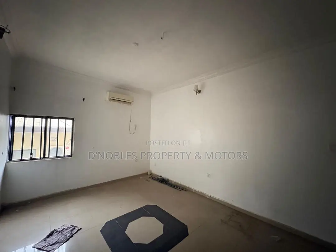 1bdrm Block of Flats in Wuse 2 for rent in Wuse 2