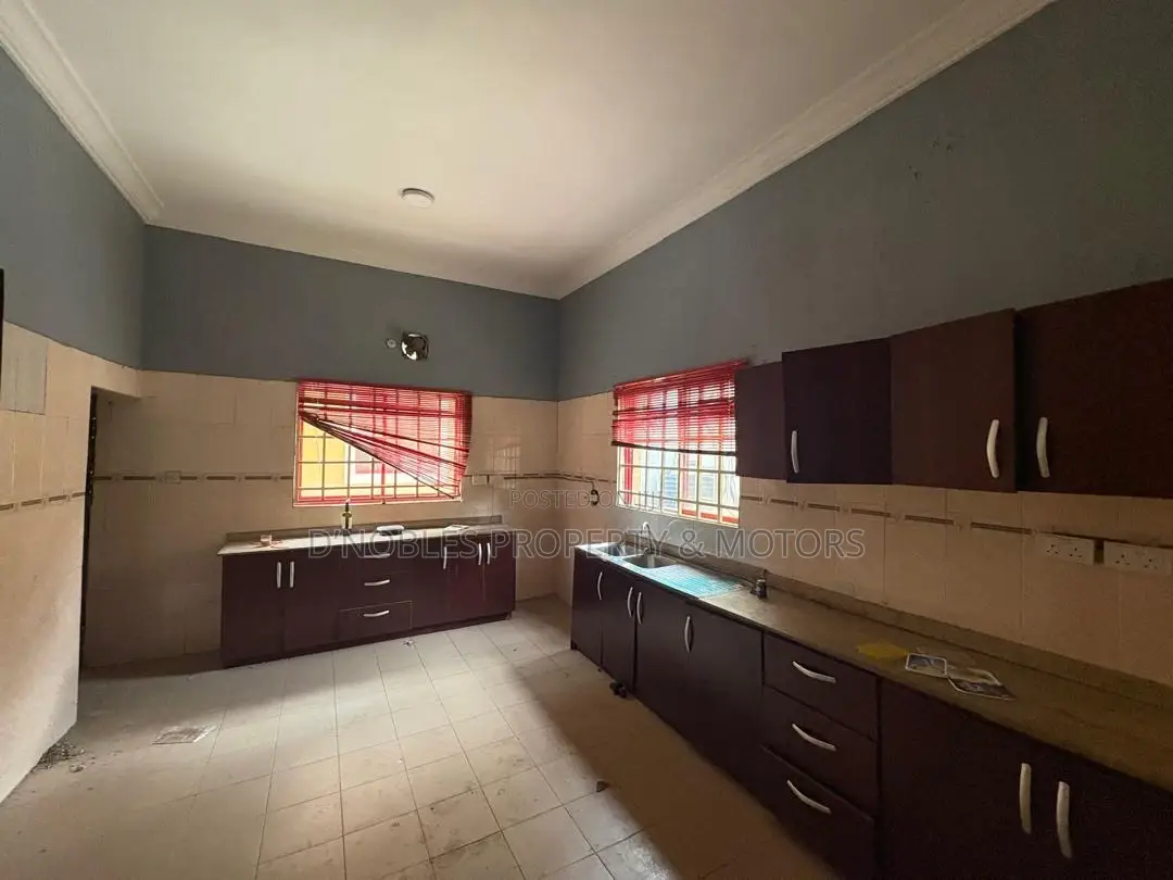 4bdrm Townhouse / Terrace in Wuse 2 for rent in Wuse 2