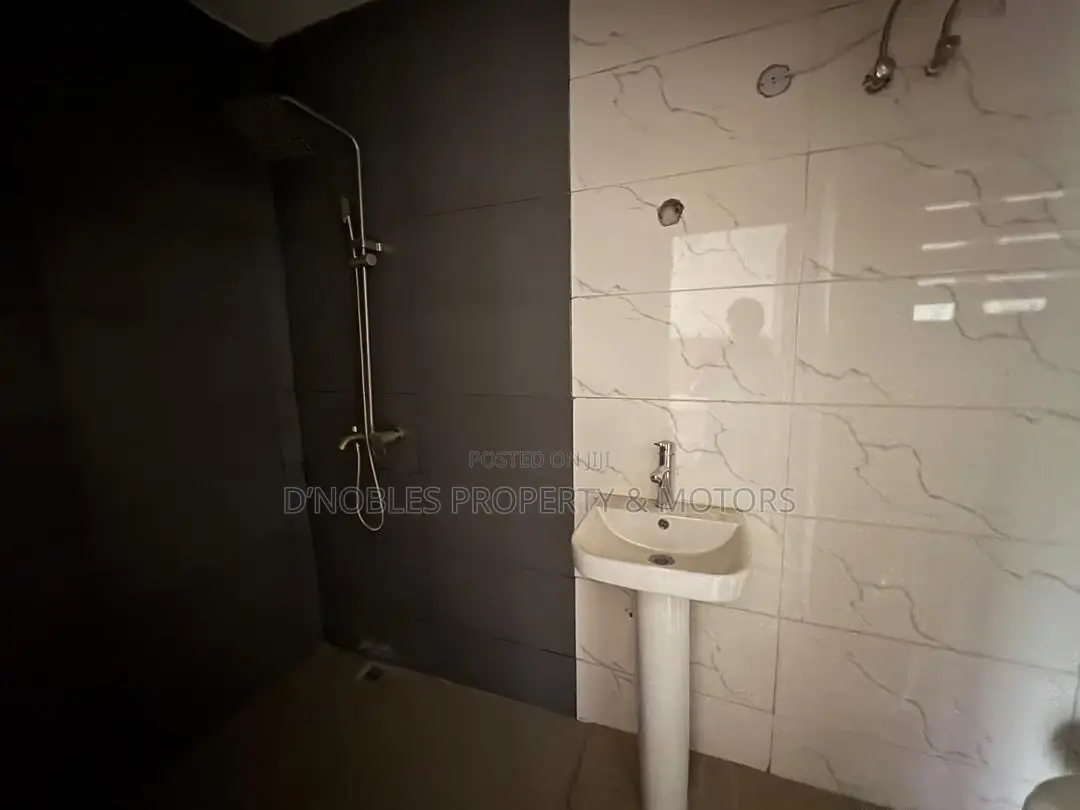 1bdrm Block of Flats in Wuse 2 for rent in Wuse 2