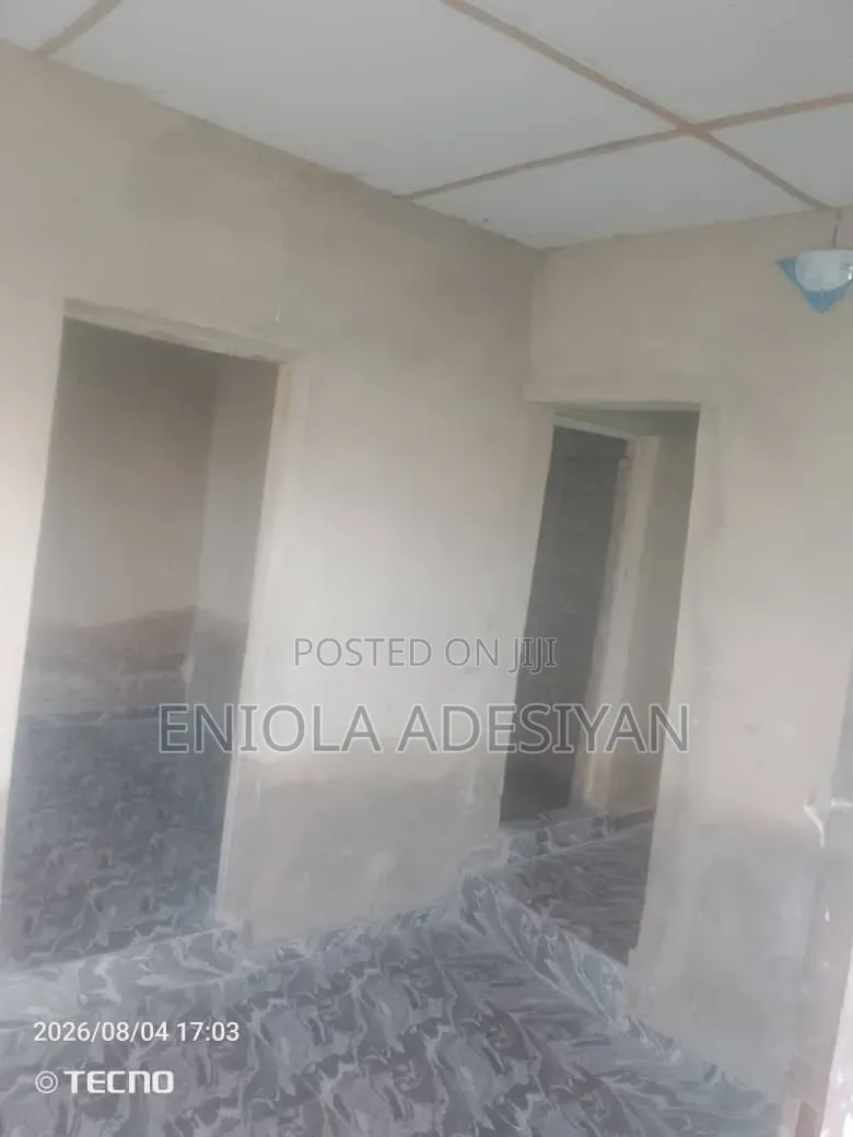 1bdrm Block of Flats in Mayor Estate, Igbogbo for rent in Igbogbo