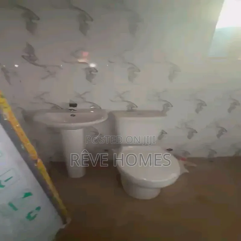 Mini Flat in Soluyi for rent in Soluyi
