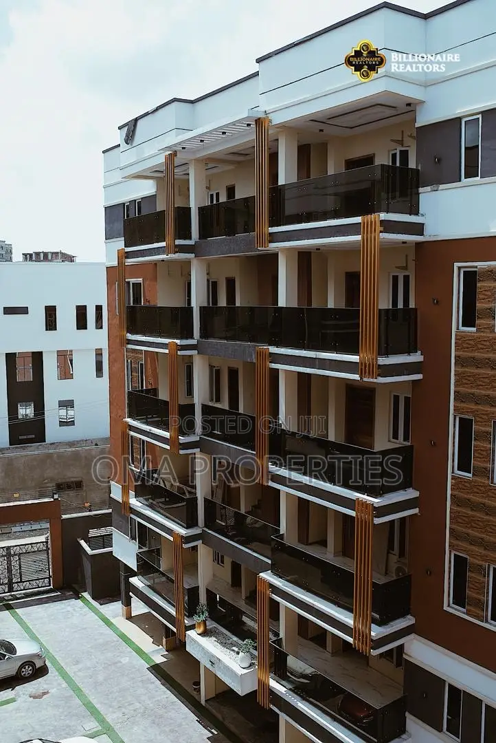 Furnished 2bdrm House in Lekki Phase 1 for sale in Lekki Phase 1