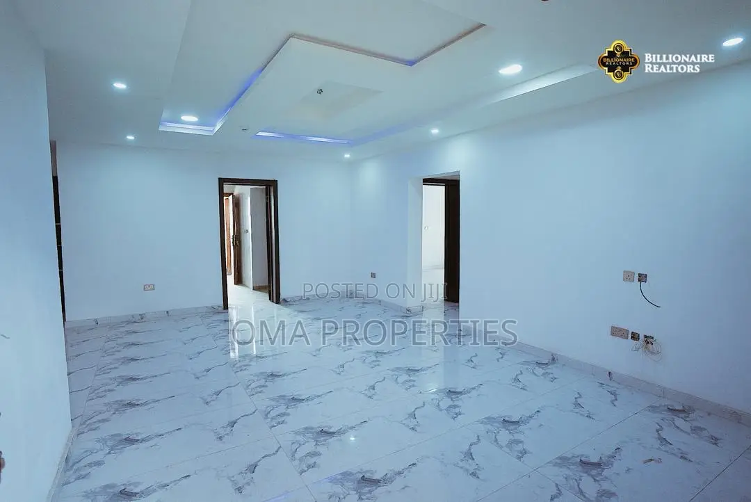 Furnished 2bdrm House in Lekki Phase 1 for sale in Lekki Phase 1