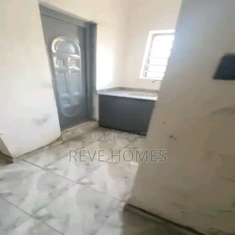 Studio Apartment in Shomolu / Shomolu for rent in Shomolu / Shomolu