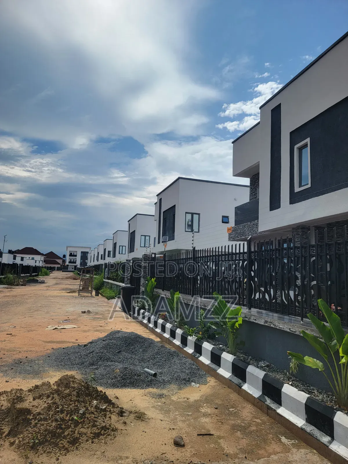 6bdrm Duplex in Jd Estate, Enugu for rent in Enugu