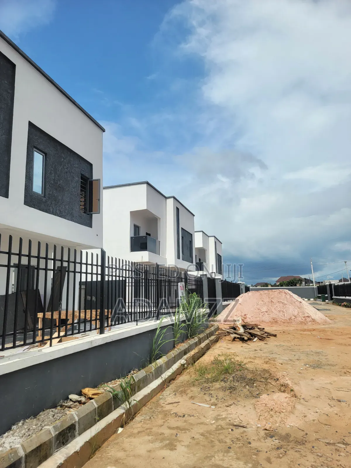 6bdrm Duplex in Jd Estate, Enugu for rent in Enugu